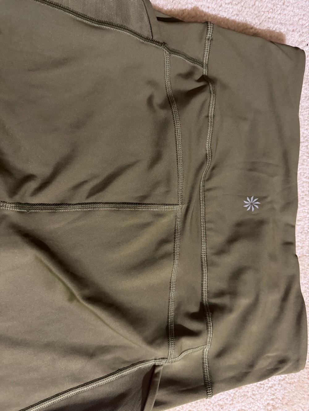Athleta Ultimate Stash Mesh 7/8 Women's Leggings size small Acacia Olive - Picture 10 of 12
